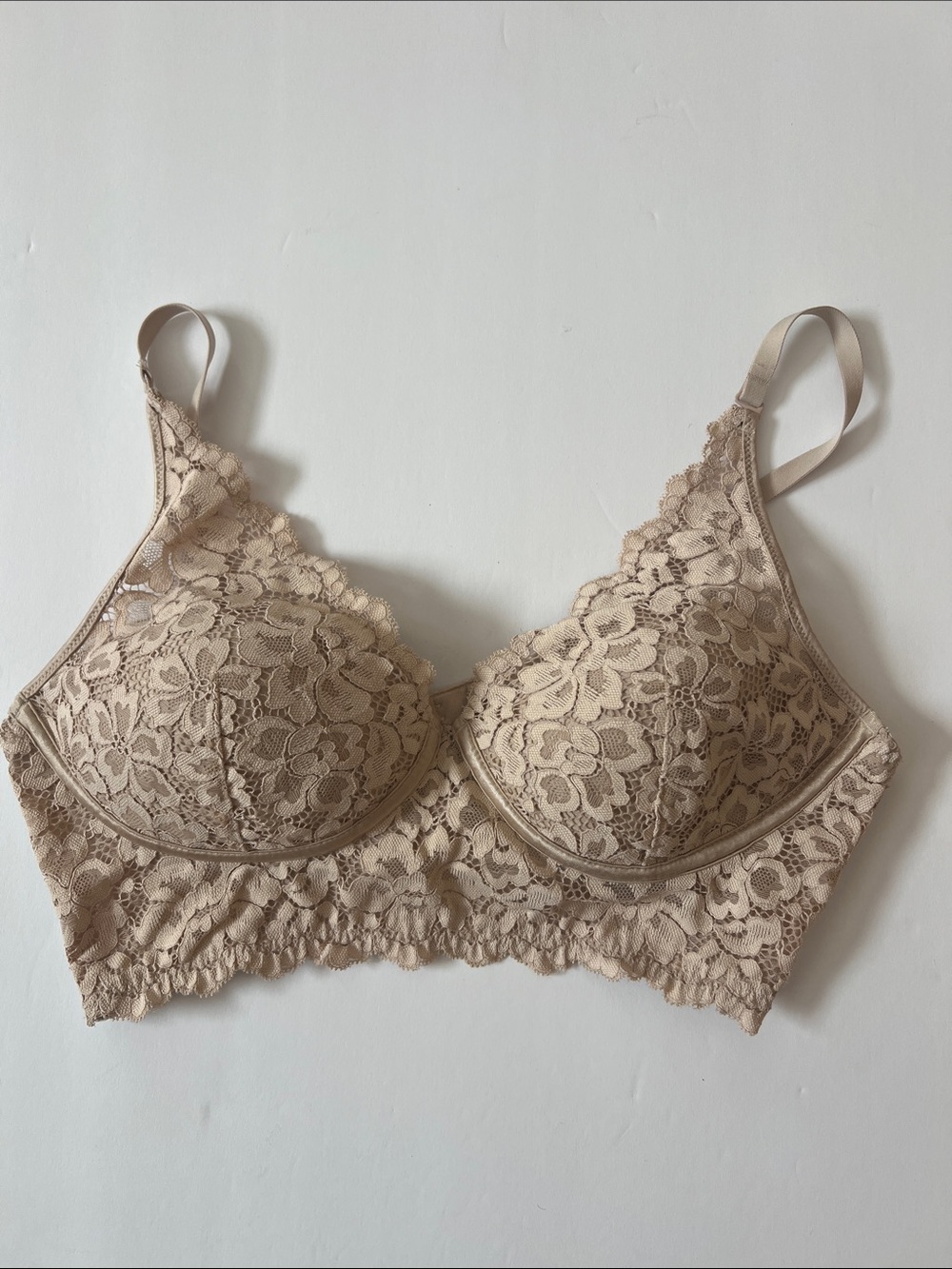 Maidenform Lace Underwire Bra in Nude Beige Cross back or Strapless